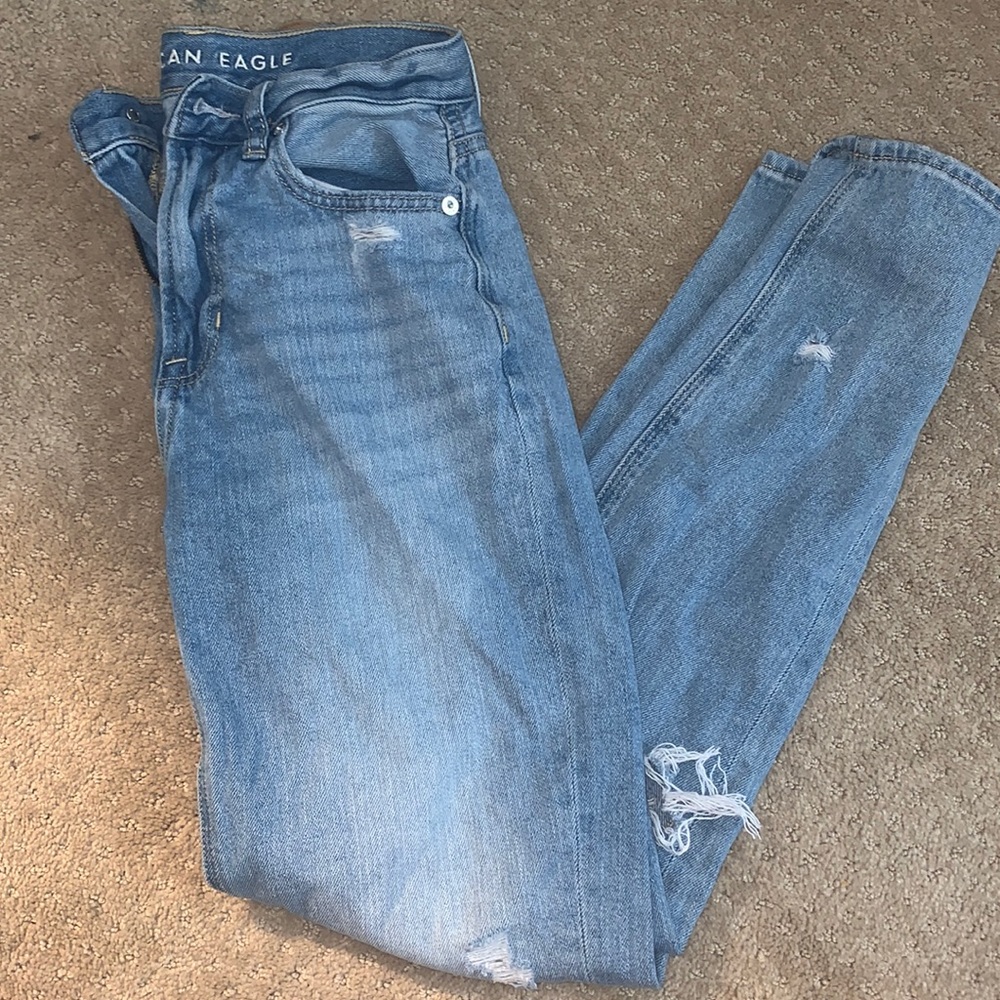American eagle mom jeans
